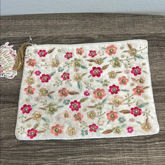 Floral Embroidered/Beaded Clutch/Make-Up Bag - Picture 1 of 10
